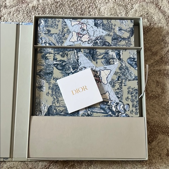Dior Safari-Themed Blue and Cream Stationery Set - Picture 5 of 6